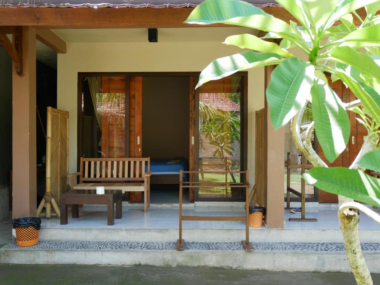 Asoka Homestay Senggigi Eksteriør billede